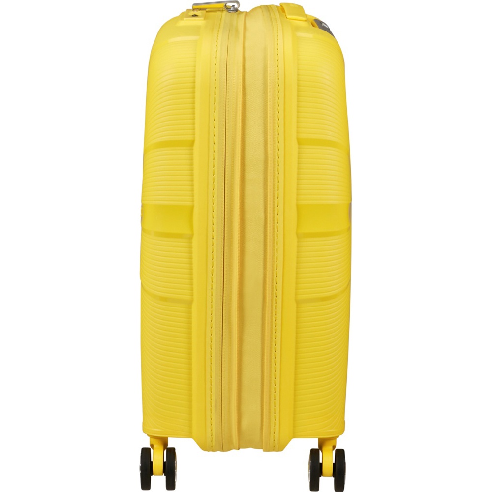 Ультралегка валіза American Tourister Starvibe із поліпропилена на 4-х колесах MD5*002 Electric Lemon (мала)