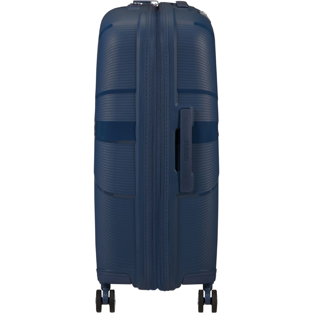 Ультралегка валіза American Tourister Starvibe із поліпропилена на 4-х колесах MD5*003 Navy (середня)
