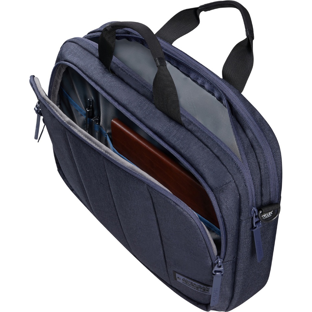 Casual bag with a compartment for a laptop up to 15.6" American Tourister StreetHero ME2*004 Navy Melange
