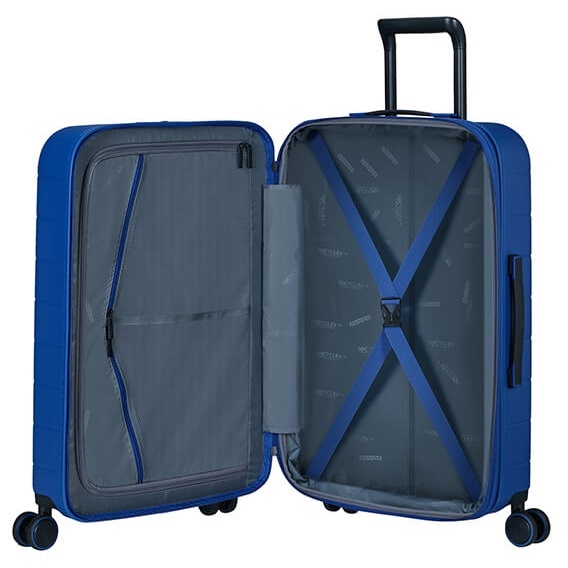 American Tourister Novastream polycarbonate suitcase with 4 wheels MC7*002 Navy Blue (medium)