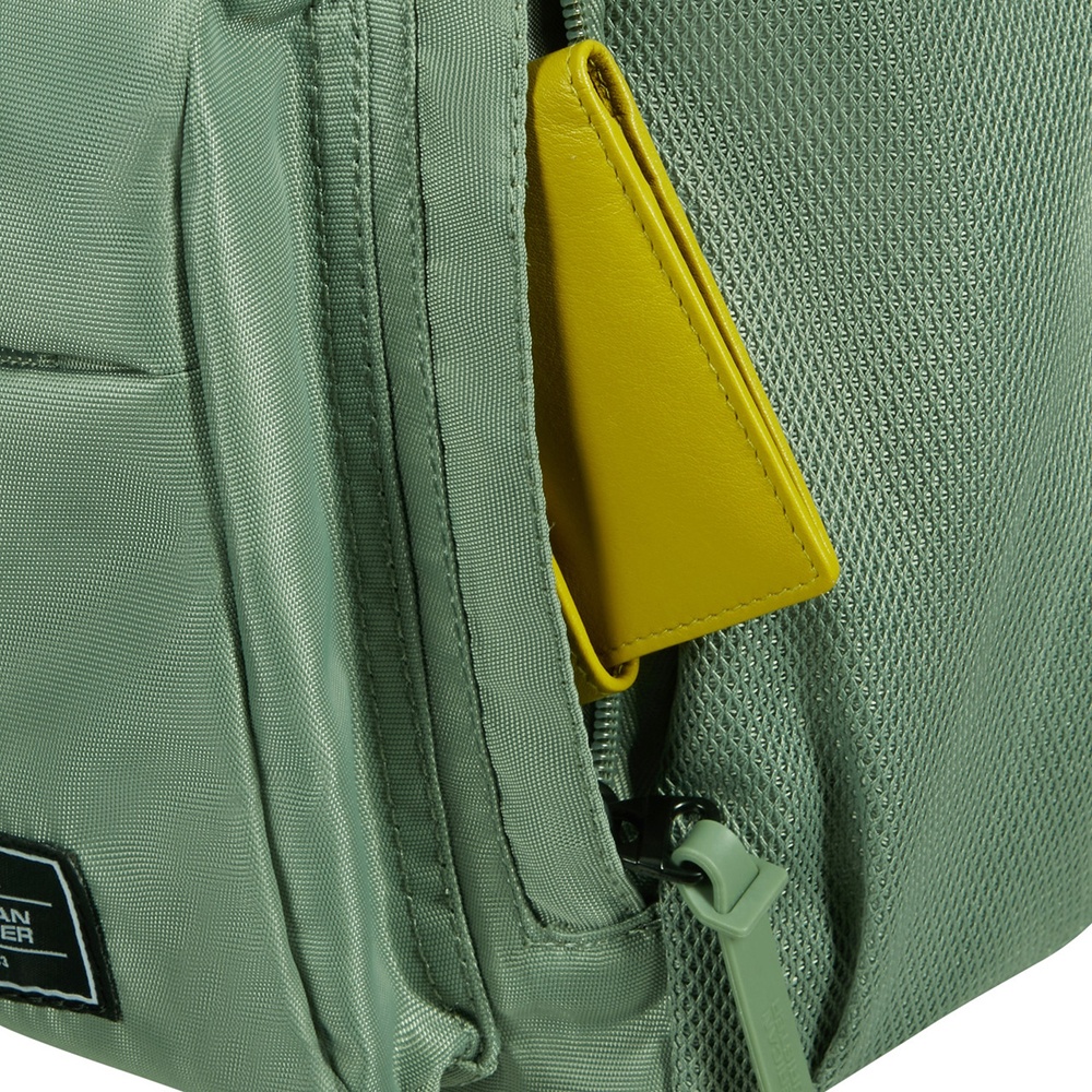 Рюкзак жіночий з відділенням для ноутбука до 15.6" American Tourister Urban Groove UG25 24G*057 Urban Green