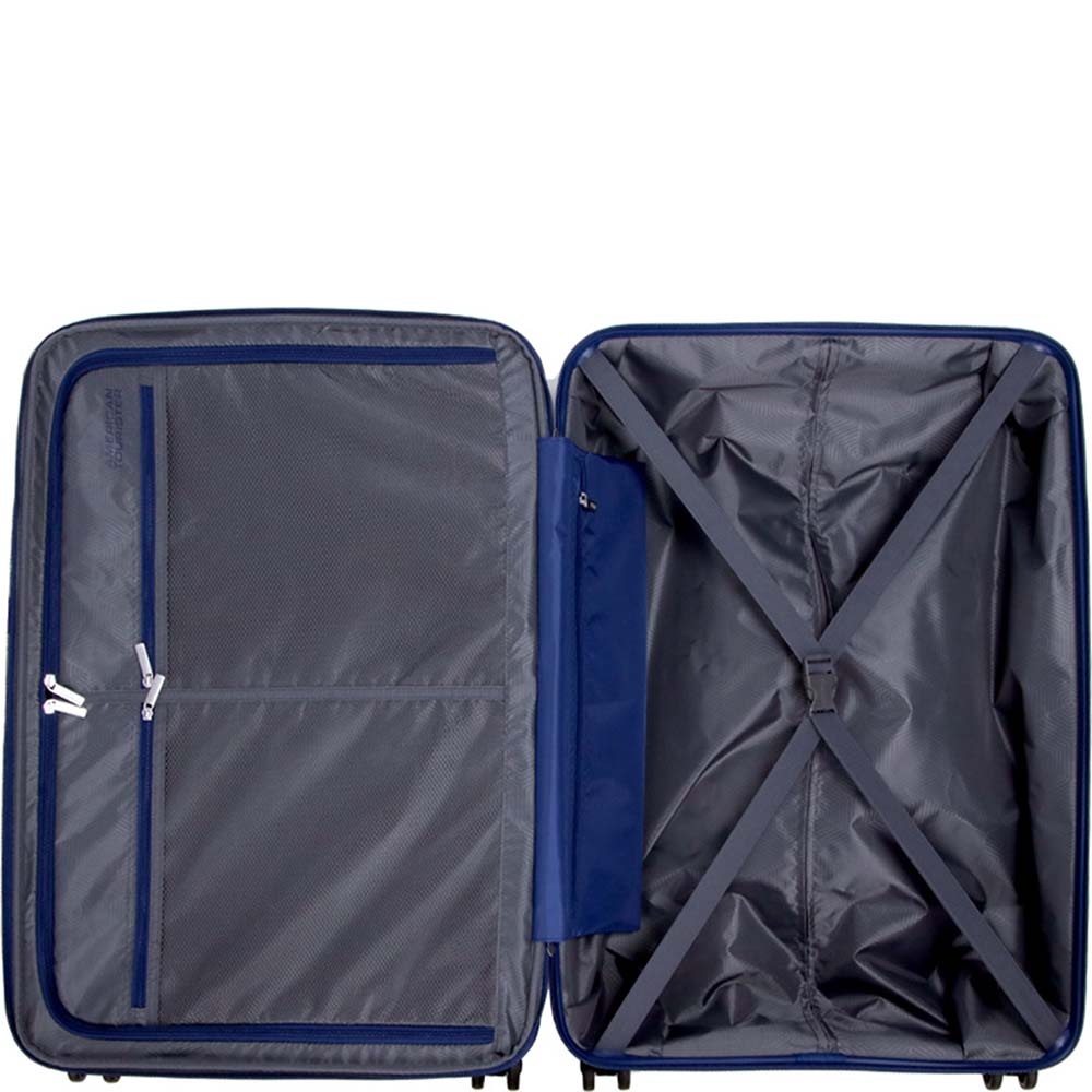 Suitcase American Tourister Sunside made of polypropylene on 4 wheels 51g*003 Dark Navy (large)