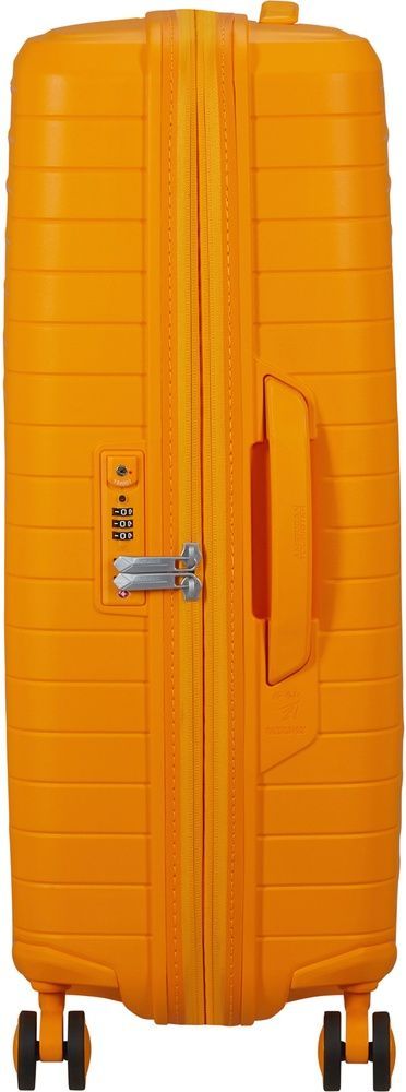 Suitcase American Tourister FastForward made of polypropylene on 4 wheels MI0*002 Radiant Orange (medium)