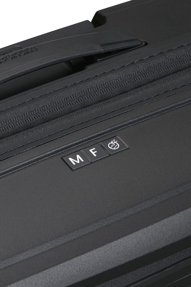 Чемодан American Tourister FastForward из полипропилена на 4-х колесах MI0*003 Flash Black (большой)