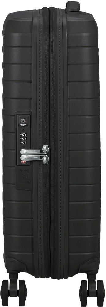 Чемодан American Tourister FastForward из полипропилена на 4-х колесах MI0*001 Flash Black (малый)