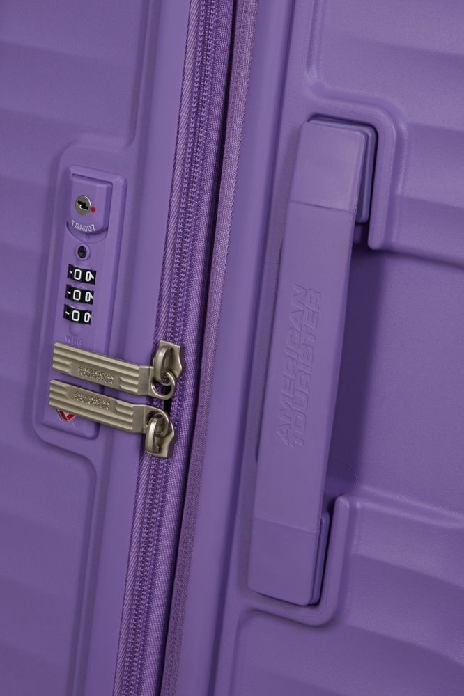 Чемодан American Tourister Diablast на 4-х колесах из полипропилена MK2*002;91 Purple Pulse (средний)