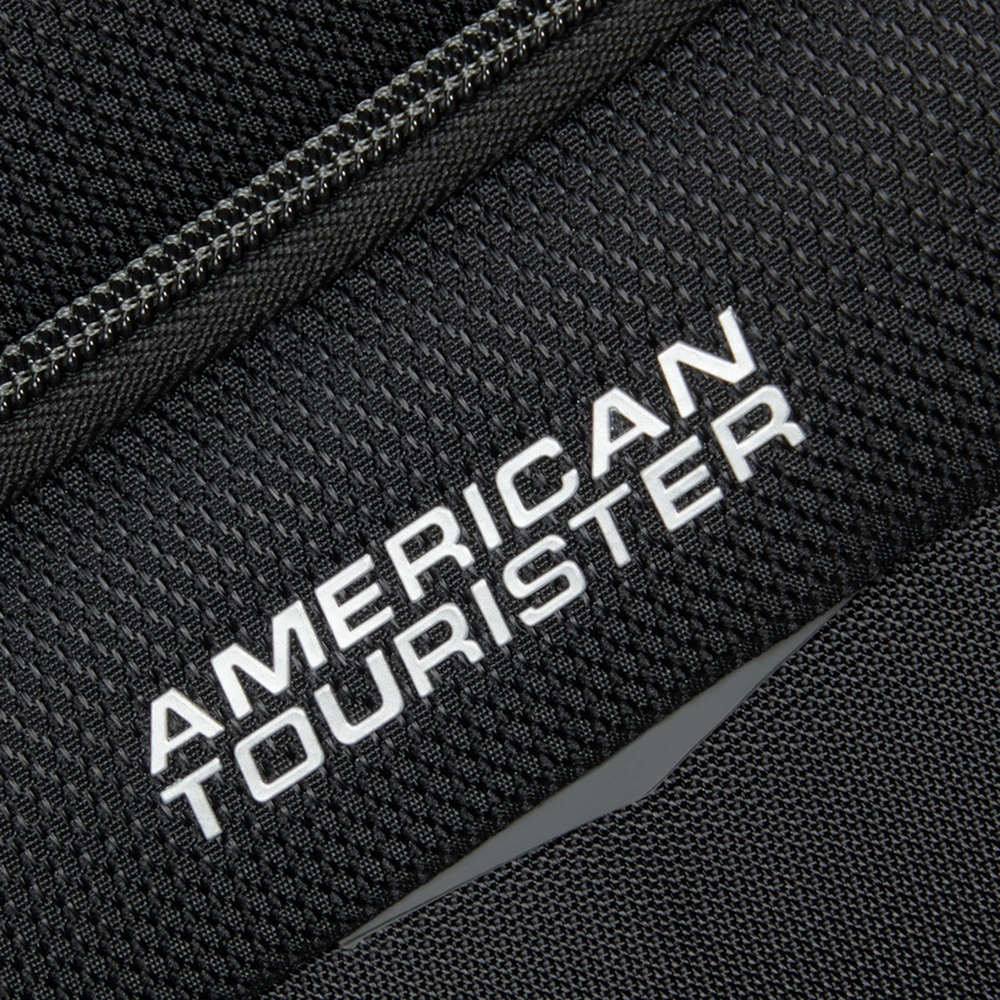 Чемодан American Tourister Summerrid текстильный на 2-х колесах ME7*003;09 Black (малый)