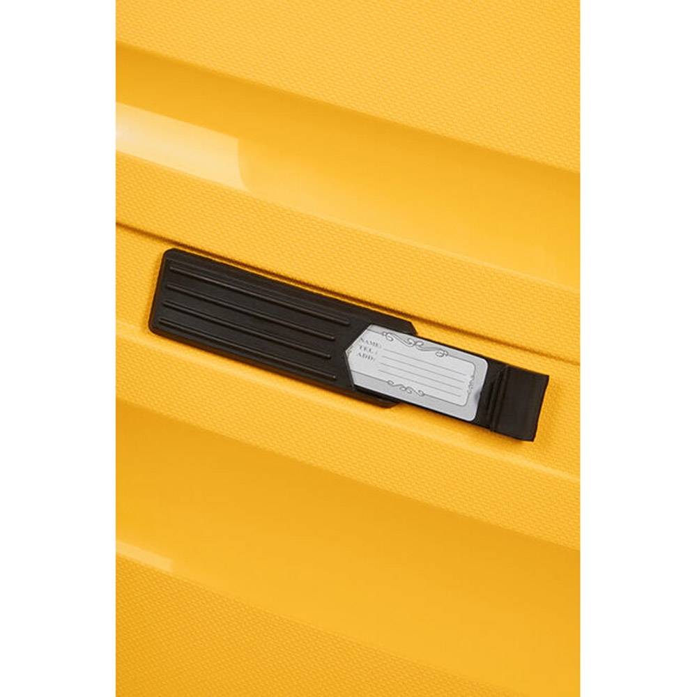 Валіза American Tourister Bon Air DLX з поліпропілену на 4-х колесах MB2*002 Light Yellow (середня)