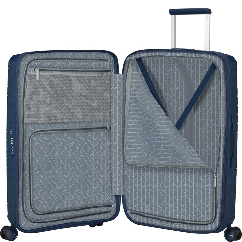 Чемодан American Tourister FastForward из полипропилена на 4-х колесах MI0*002 Navy Blue (средний)