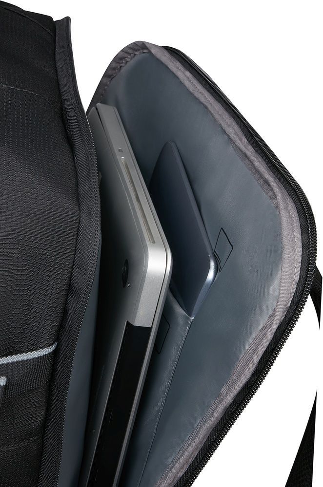 Рюкзак дорожный American Tourister Take2Cabin M с отделением для ноутбука до 15,6" 91G*005 Black