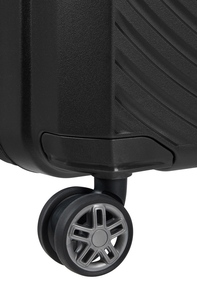 Suitcase Samsonite HI-FI made of polypropylene on 4 wheels KD8*002 Black (medium)