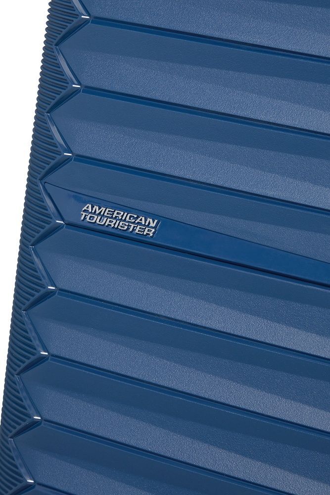 Чемодан American Tourister FastForward из полипропилена на 4-х колесах MI0*002 Navy Blue (средний)