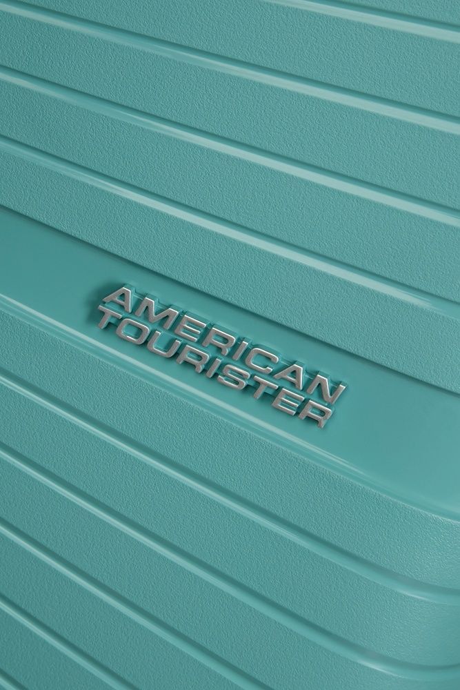 Ультралёгкий чемодан American Tourister Airconic из полипропилена на 4-х колесах 88G*002; Dusty Turquoise (средний)