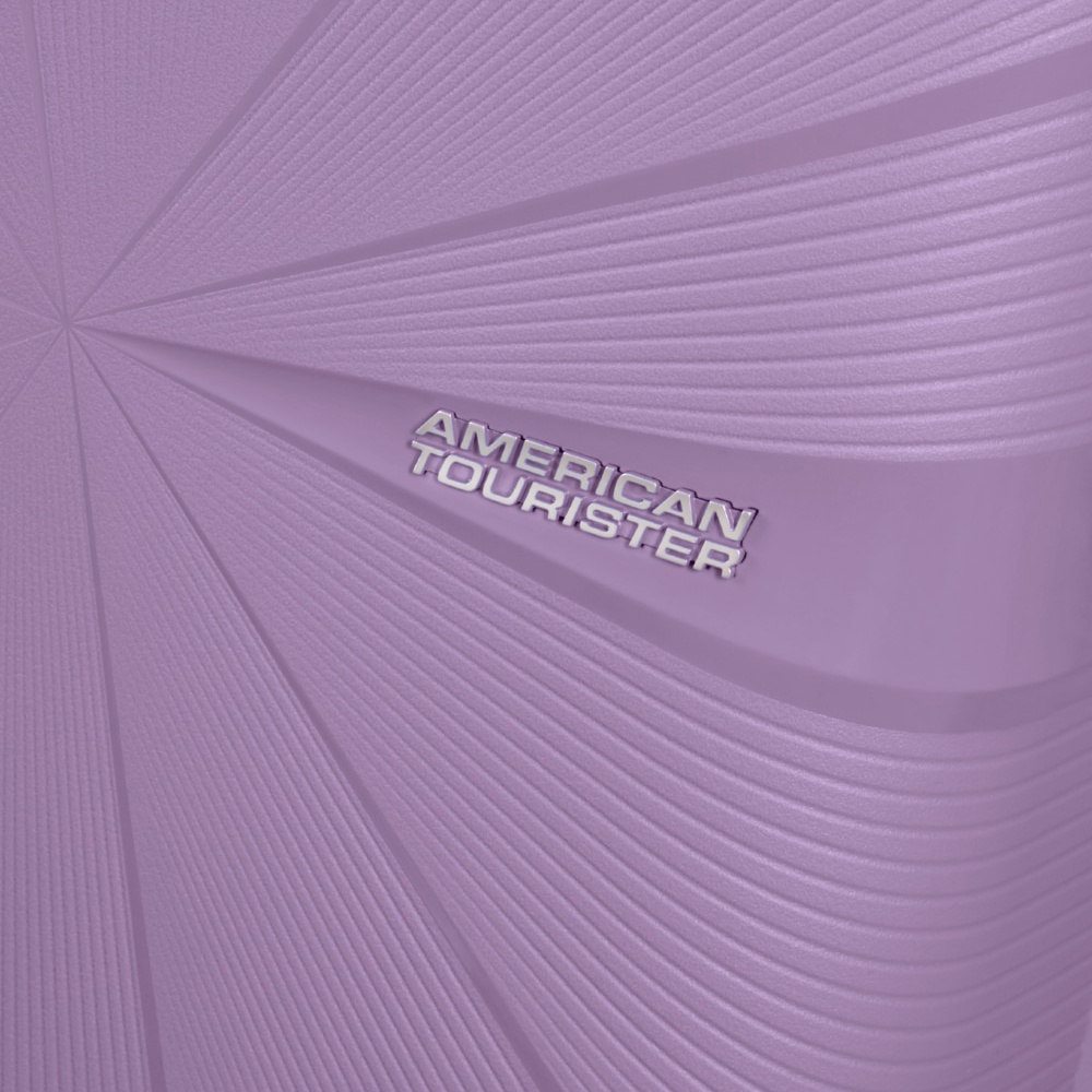 Ультралегка валіза American Tourister Starvibe із поліпропилена на 4-х колесах MD5*002 Digital Lavender (мала)