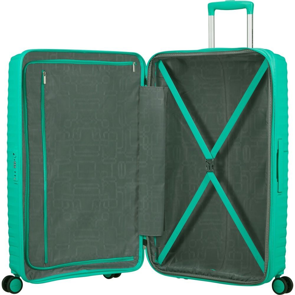 Suitcase American Tourister Diablast on 4 wheels made of polypropylene MK2*003;11 Cyber Aqua (large)