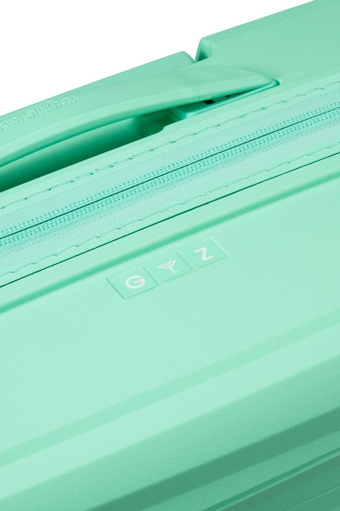 Валіза American Tourister FastForward із поліпропілену на 4-х колесах MI0*002 Jelly Mint (середня)