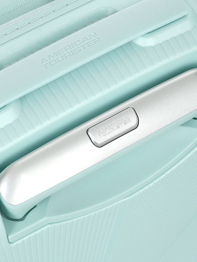 Чемодан American Tourister Starvibe из полипропилена на 4-х колесах MD5*004 Metallic Surf Blue (большой)