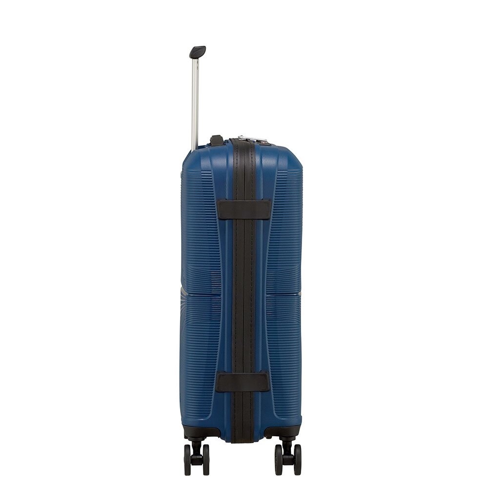 Ultralight suitcase American Tourister Airconic made of polypropylene on 4 wheels 88G*001 (small)