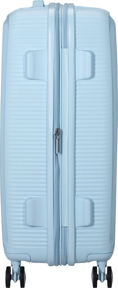Чемодан American Tourister Soundbox из полипропилена на 4-х колесах 32G*002 Pastel Blue (средний)