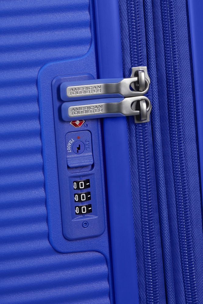 Валіза American Tourister Soundbox із поліпропілену на 4-х колесах 32G*001 (мала)