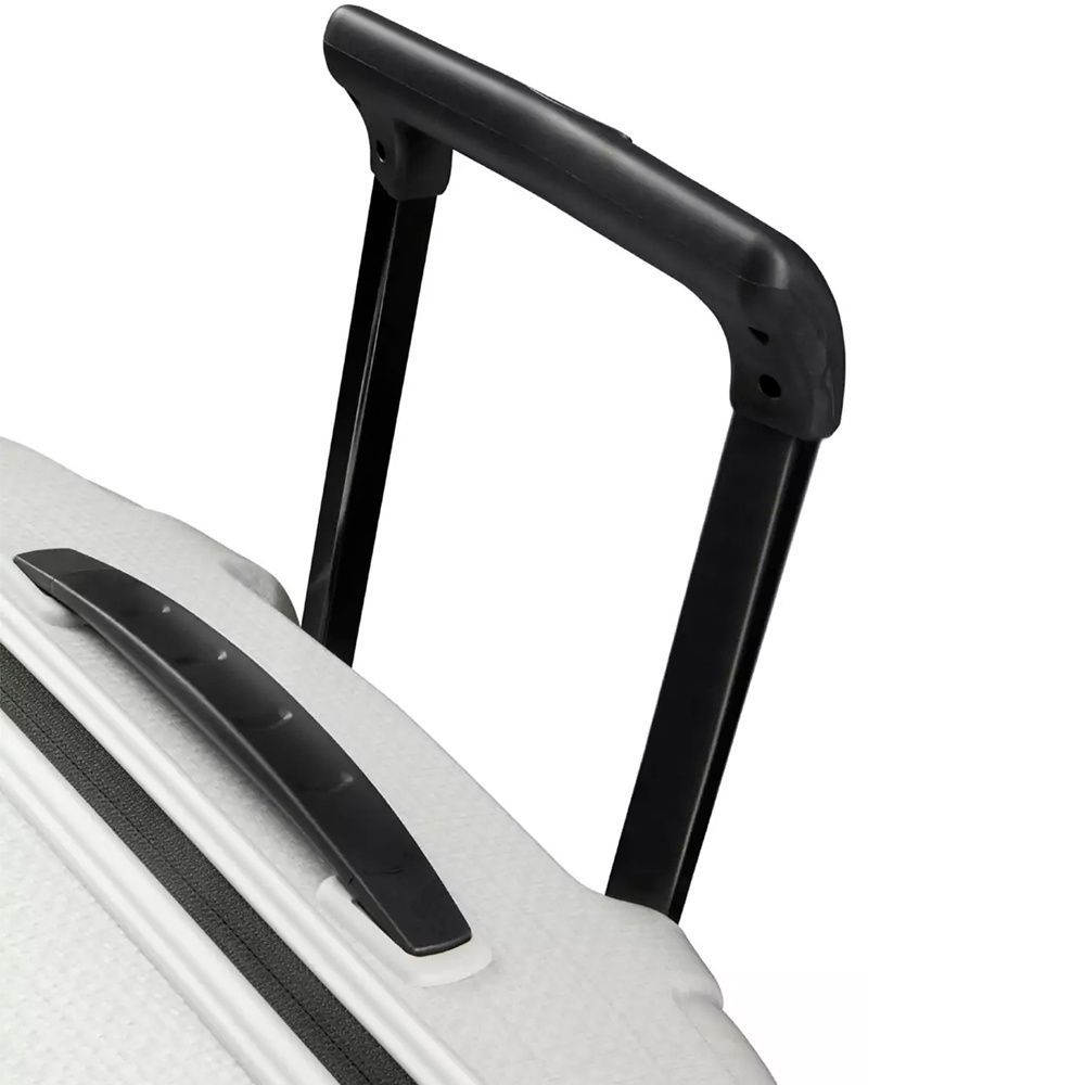 Валіза Samsonite C-LITE з Curv&reg; на 4-х колесах CS2*003 White (середня)