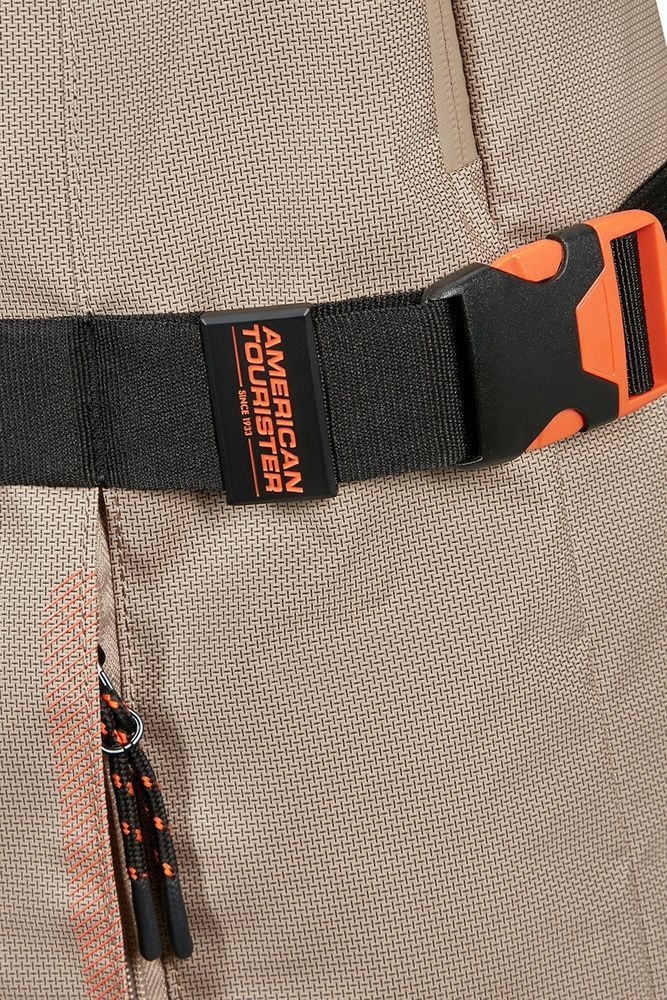 Сумка дорожная с пропиткой от влаги на 2-х колесах American Tourister Urban Track M MD1*202;15 LMTD Beige/Orange (средняя)