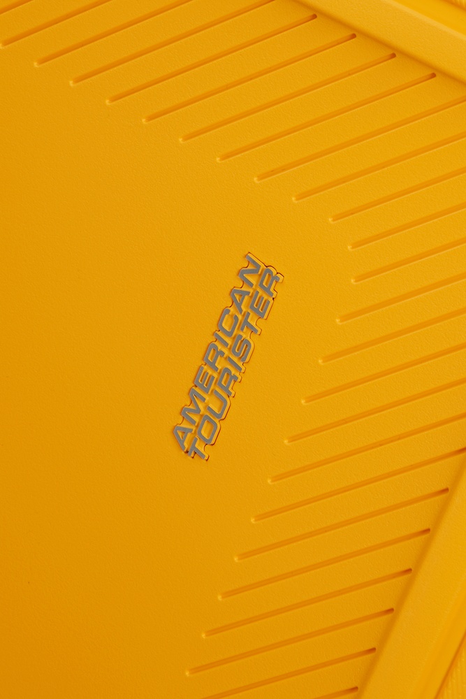 Валіза American Tourister Dashpop із поліпропілену на 4-х колесах MG5*002;56 Golden Yellow (середня)