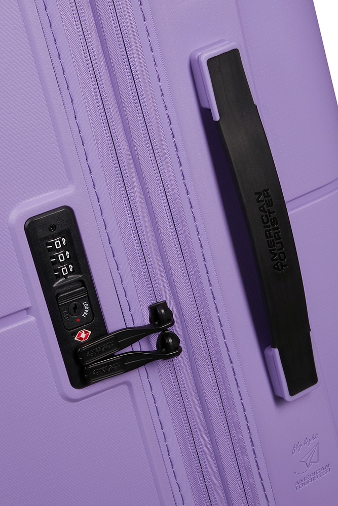 Валіза American Tourister Dashpop із поліпропілену на 4-х колесах MG5*002;91 Violet Purple (середня)