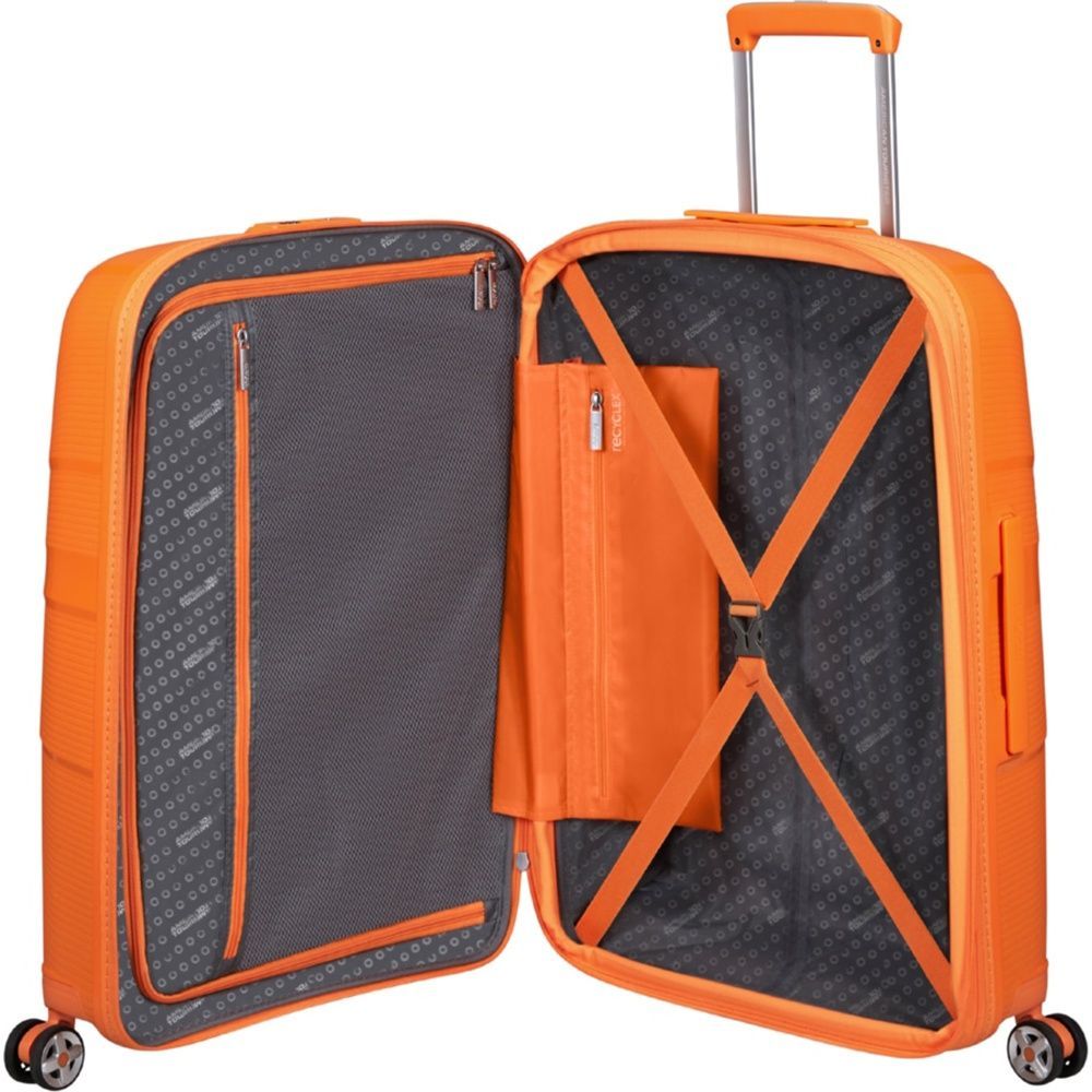 Ультралегка валіза American Tourister Starvibe із поліпропилена на 4-х колесах MD5*003 Papaya Smoothie (середня)