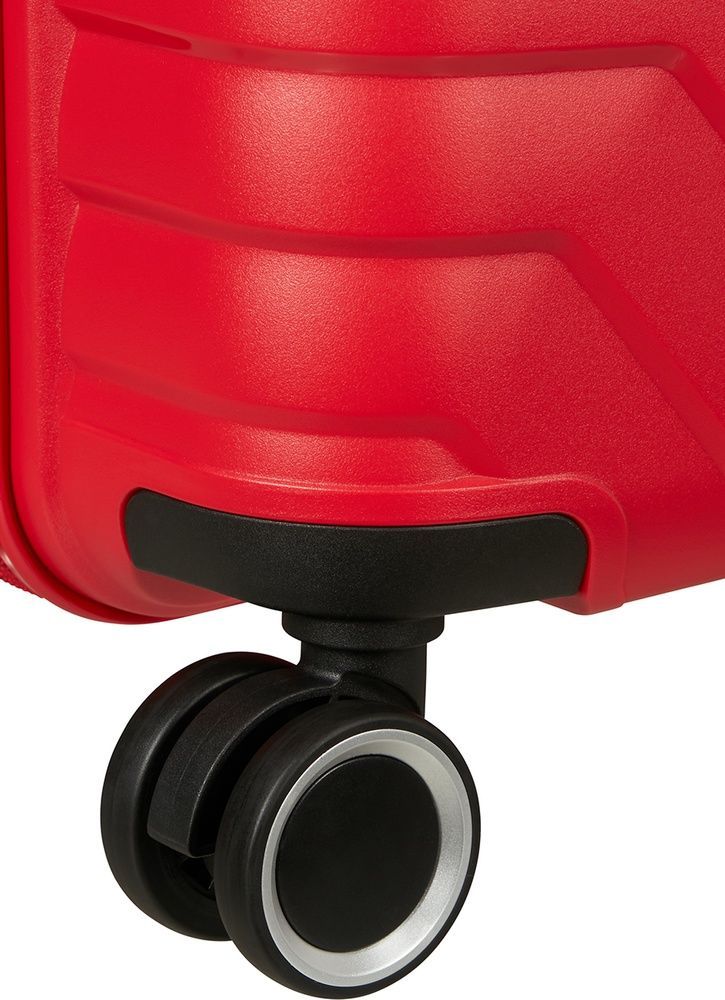 Чемодан American Tourister Flytwist из полипропилена на 4-х колесах MI1*002 True Red (средний)