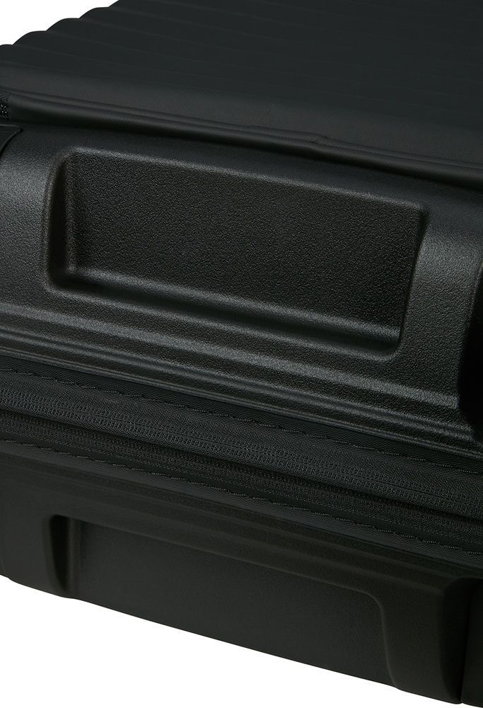Suitcase Samsonite Intuo with laptop compartment up to 15.6" made of polypropylene on 4 wheels KL9*005 Black (small)