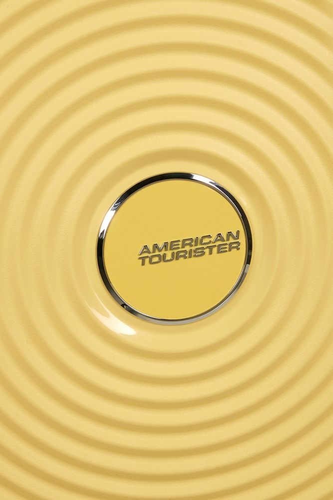 Валіза American Tourister Soundbox із поліпропілену на 4-х колесах 32G*001 Pastel Yellow (мала)
