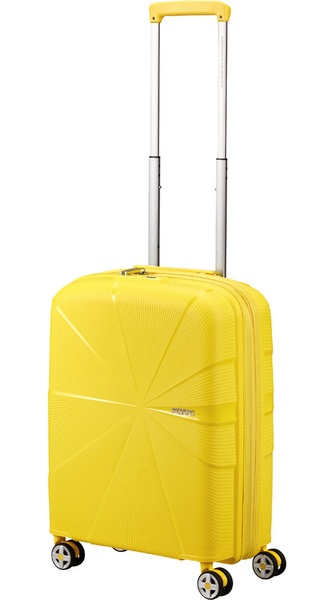 Ультралегкий чемодан American Tourister Starvibe из полипропилена на 4-х колесах MD5*002 Electric Lemon (малый)