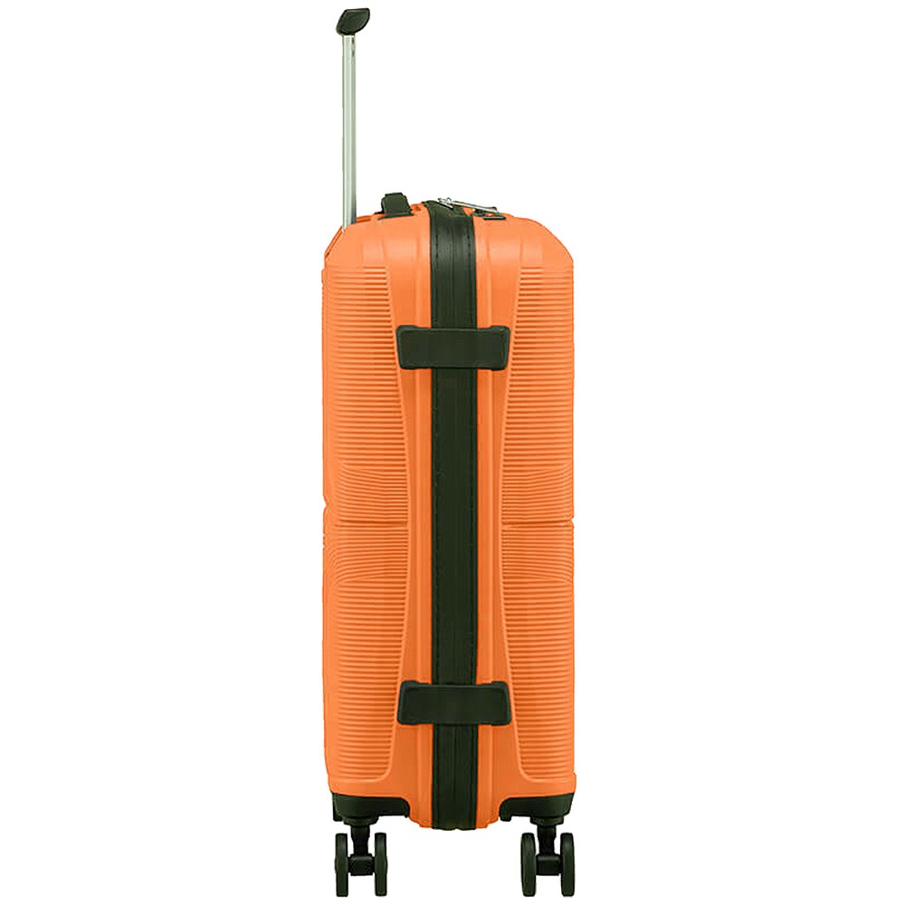 Ультралегка валіза American Tourister Airconic із поліпропілену 4-х колесах 88G*001 Mango Orange (мала)