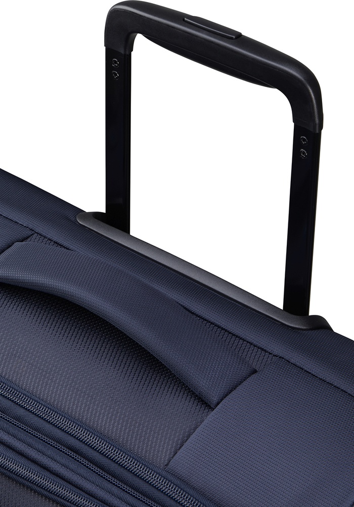 Чемодан American Tourister Summerride текстильный на 4-х колесах ME7*004;41 Navy (малый)