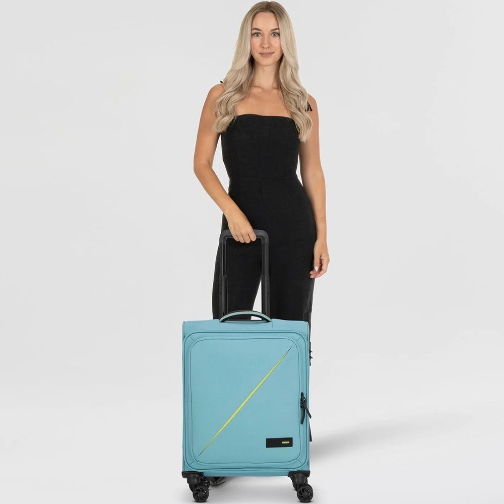 Чемодан American Tourister Take2Cabin текстильный на 4-х колесах 91G*008 Breeze Blue (малый)